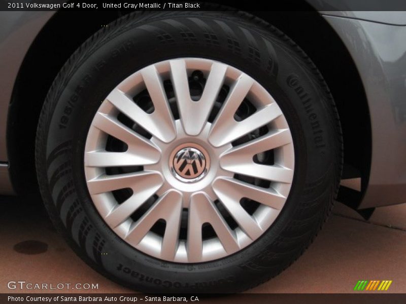 United Gray Metallic / Titan Black 2011 Volkswagen Golf 4 Door