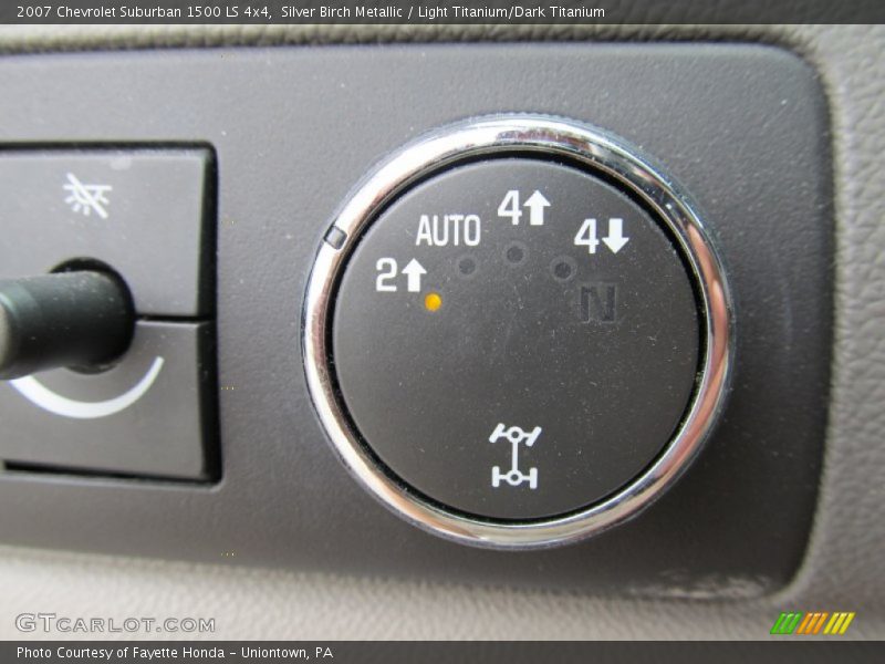 Controls of 2007 Suburban 1500 LS 4x4