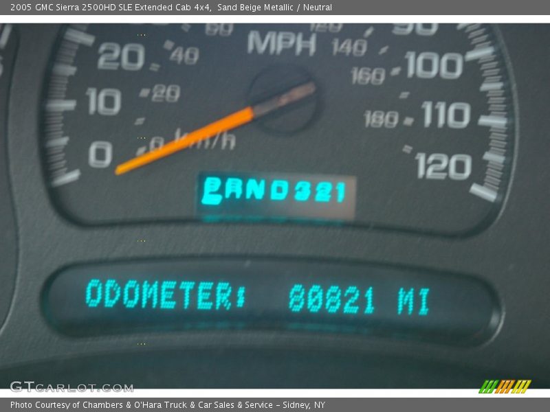 Sand Beige Metallic / Neutral 2005 GMC Sierra 2500HD SLE Extended Cab 4x4