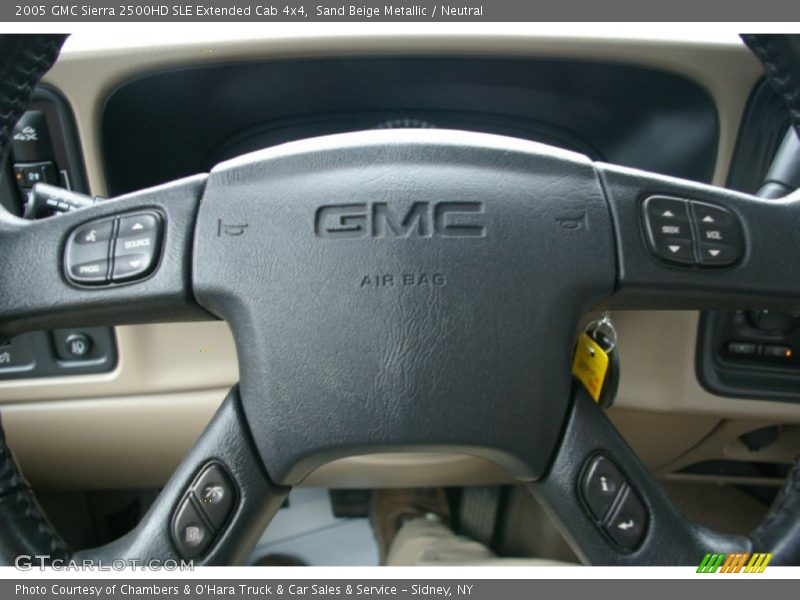 Sand Beige Metallic / Neutral 2005 GMC Sierra 2500HD SLE Extended Cab 4x4