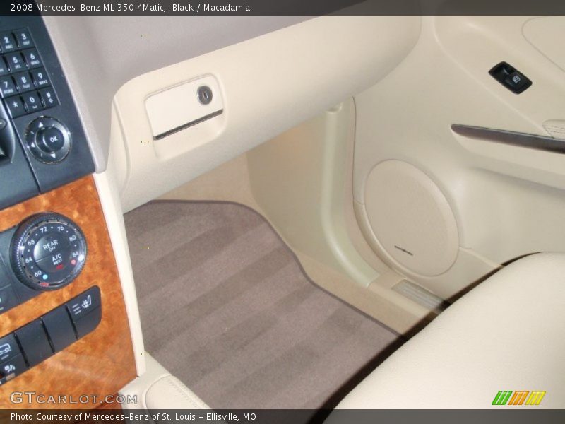 Black / Macadamia 2008 Mercedes-Benz ML 350 4Matic