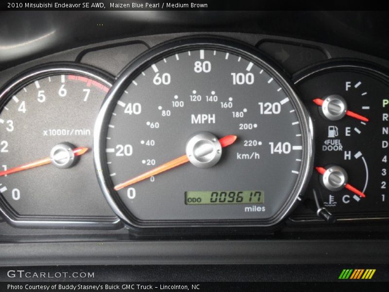  2010 Endeavor SE AWD SE AWD Gauges