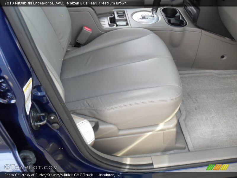 Maizen Blue Pearl / Medium Brown 2010 Mitsubishi Endeavor SE AWD