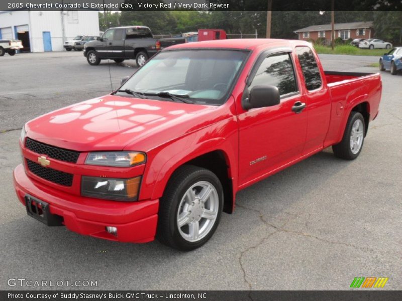 Front 3/4 View of 2005 Colorado LS Extended Cab