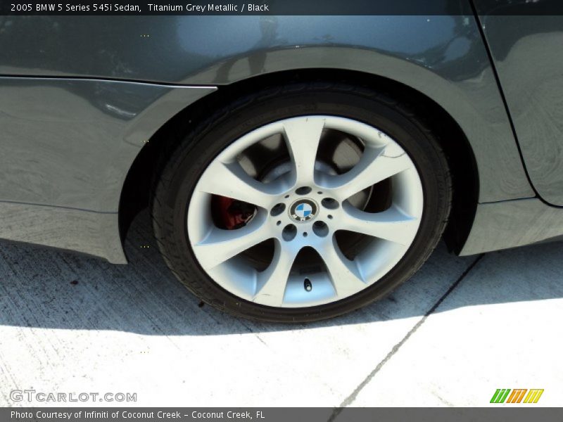 Titanium Grey Metallic / Black 2005 BMW 5 Series 545i Sedan