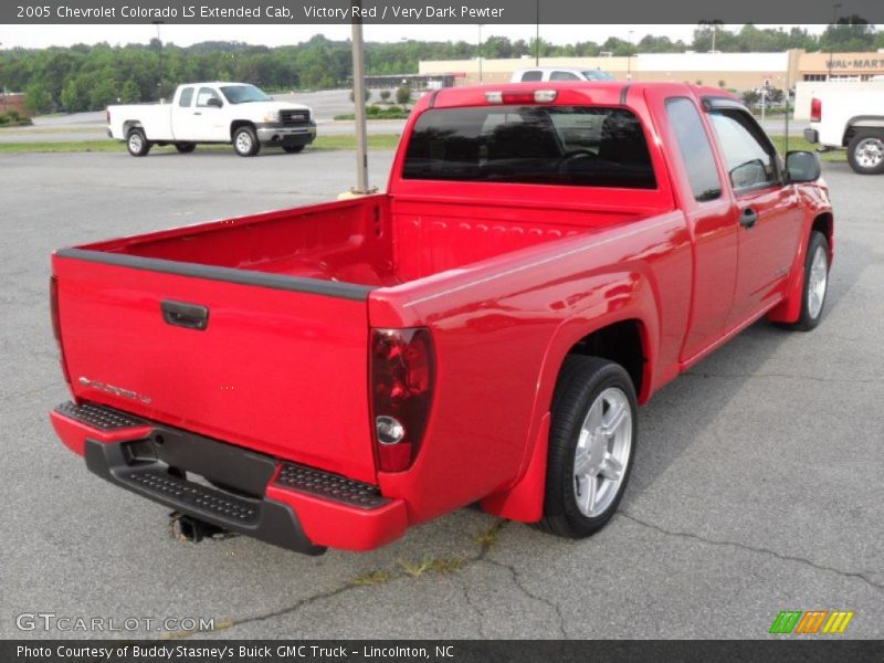 Victory Red / Very Dark Pewter 2005 Chevrolet Colorado LS Extended Cab