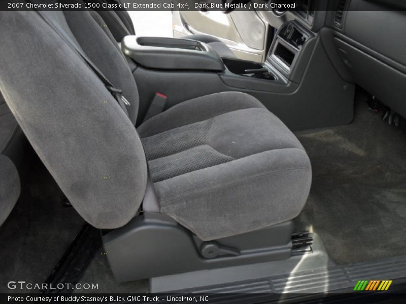 Dark Blue Metallic / Dark Charcoal 2007 Chevrolet Silverado 1500 Classic LT Extended Cab 4x4