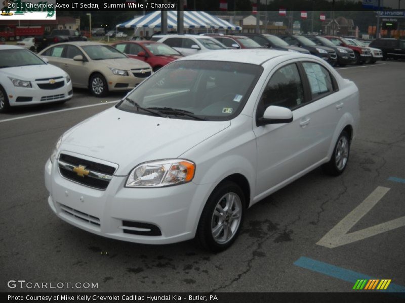 Summit White / Charcoal 2011 Chevrolet Aveo LT Sedan