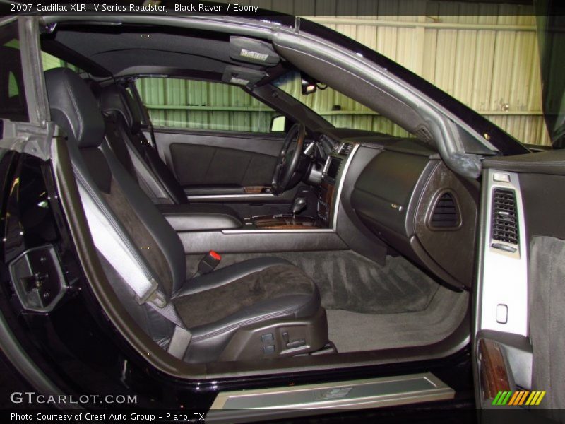  2007 XLR -V Series Roadster Ebony Interior