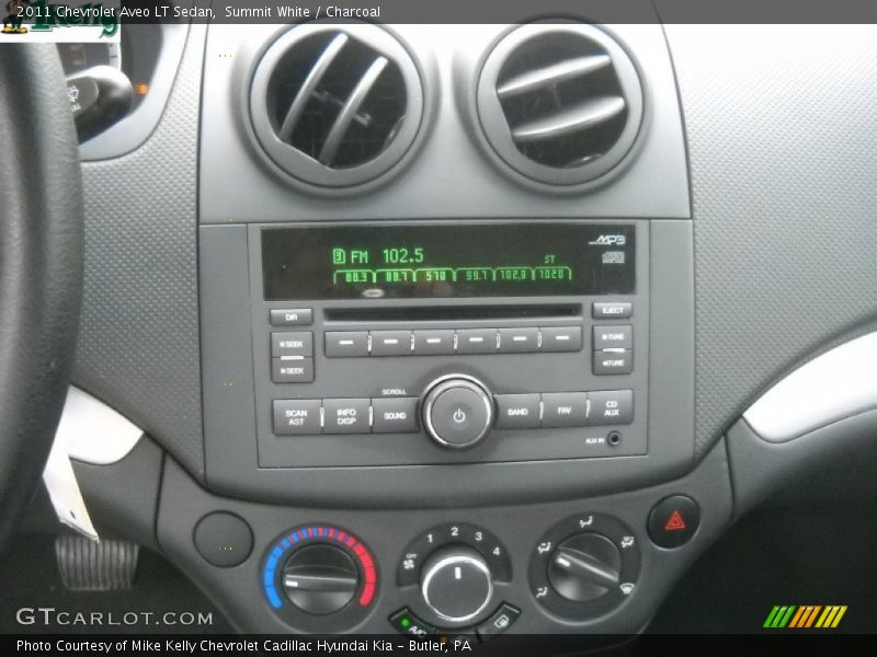 Summit White / Charcoal 2011 Chevrolet Aveo LT Sedan