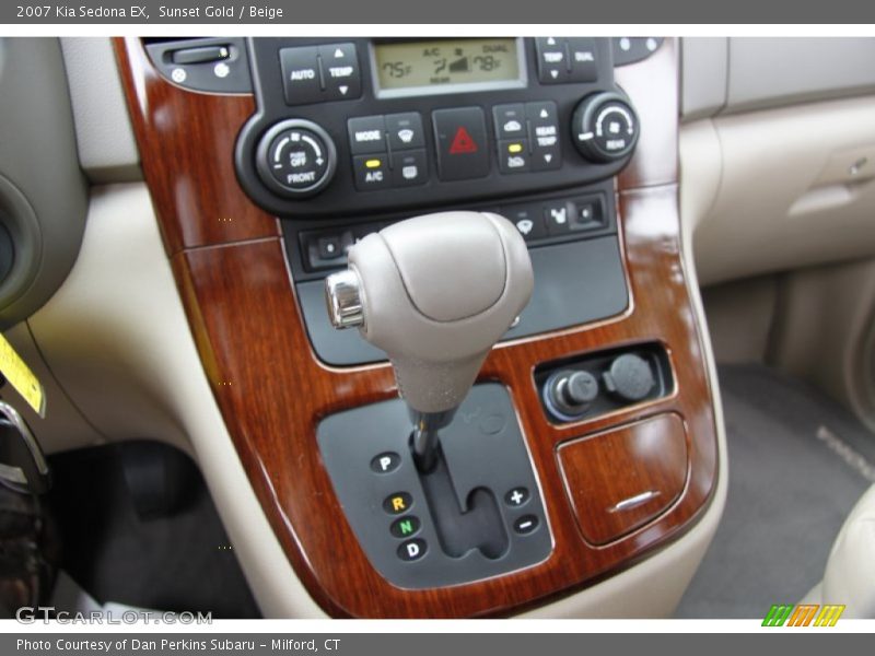 Sunset Gold / Beige 2007 Kia Sedona EX