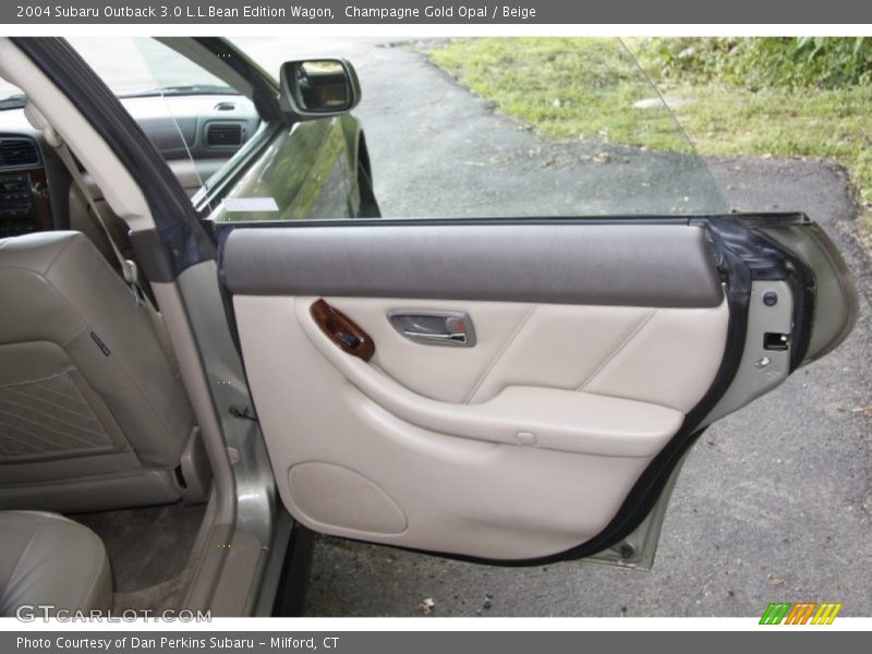 Champagne Gold Opal / Beige 2004 Subaru Outback 3.0 L.L.Bean Edition Wagon