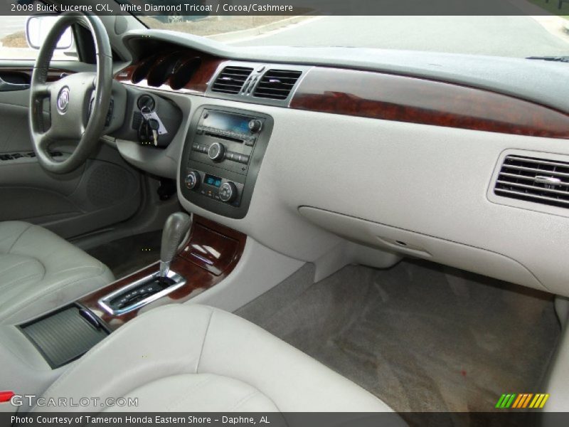 White Diamond Tricoat / Cocoa/Cashmere 2008 Buick Lucerne CXL