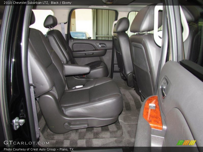  2010 Suburban LTZ Ebony Interior