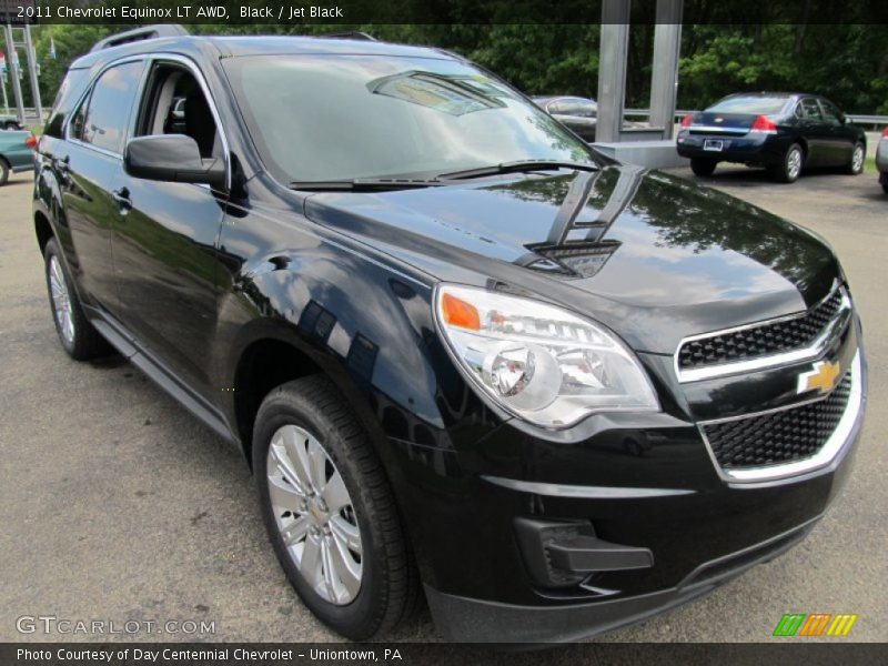 Front 3/4 View of 2011 Equinox LT AWD