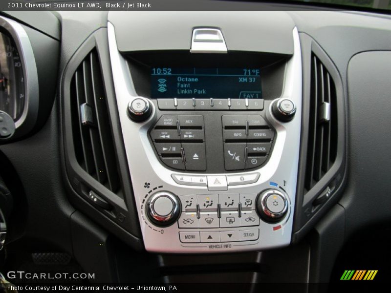 Controls of 2011 Equinox LT AWD