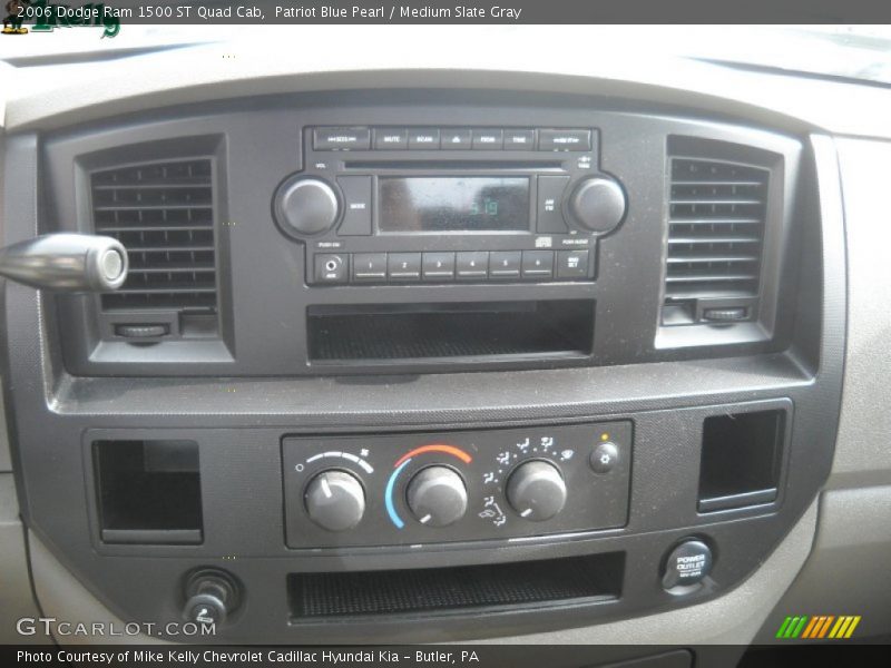Patriot Blue Pearl / Medium Slate Gray 2006 Dodge Ram 1500 ST Quad Cab