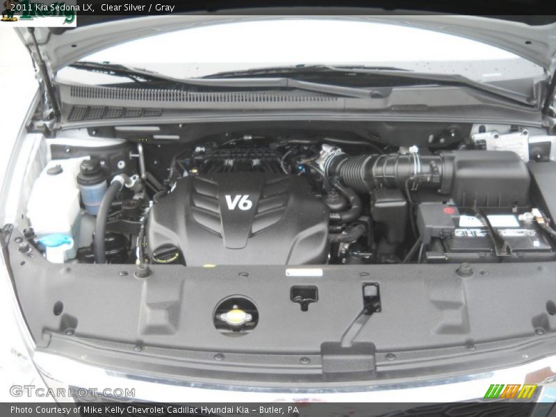 Clear Silver / Gray 2011 Kia Sedona LX