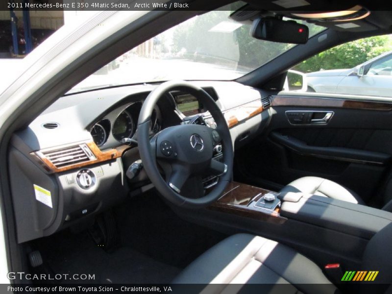 Arctic White / Black 2011 Mercedes-Benz E 350 4Matic Sedan