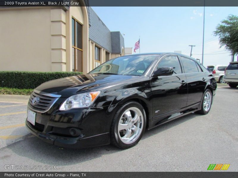 Black / Light Gray 2009 Toyota Avalon XL