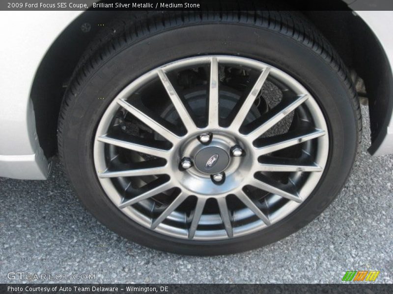 Brilliant Silver Metallic / Medium Stone 2009 Ford Focus SES Coupe