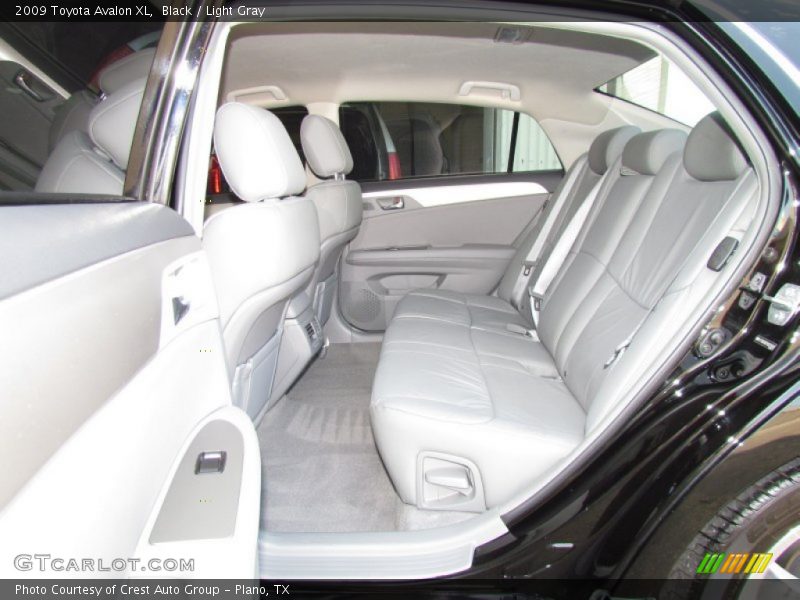 Black / Light Gray 2009 Toyota Avalon XL