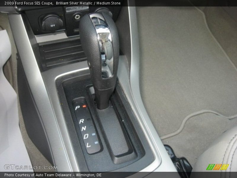 Brilliant Silver Metallic / Medium Stone 2009 Ford Focus SES Coupe