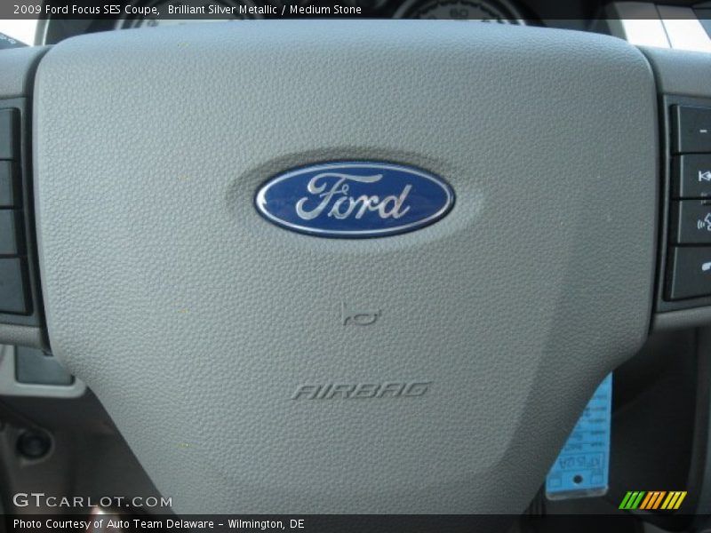 Brilliant Silver Metallic / Medium Stone 2009 Ford Focus SES Coupe