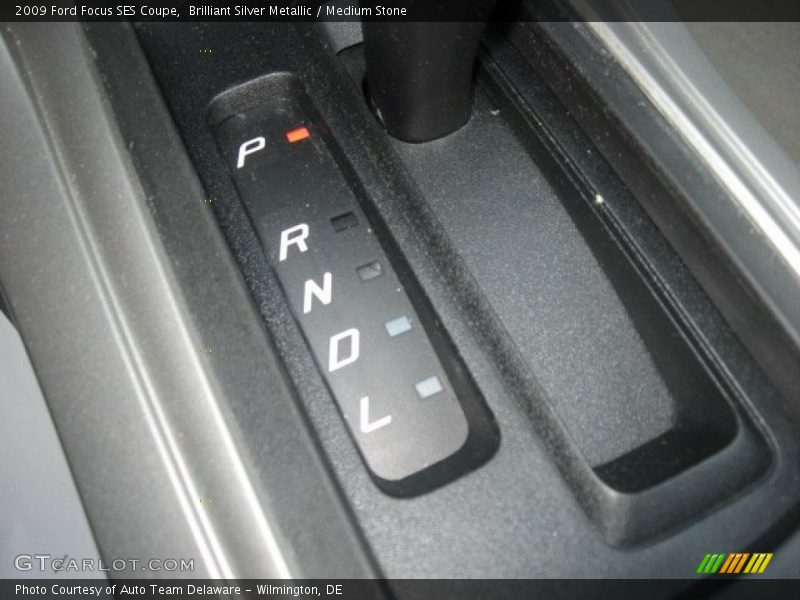 Brilliant Silver Metallic / Medium Stone 2009 Ford Focus SES Coupe
