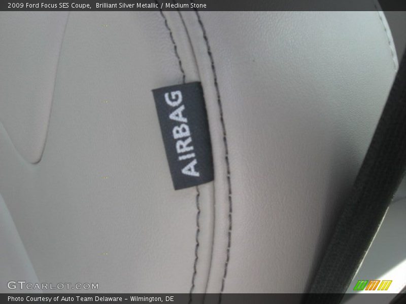 Brilliant Silver Metallic / Medium Stone 2009 Ford Focus SES Coupe