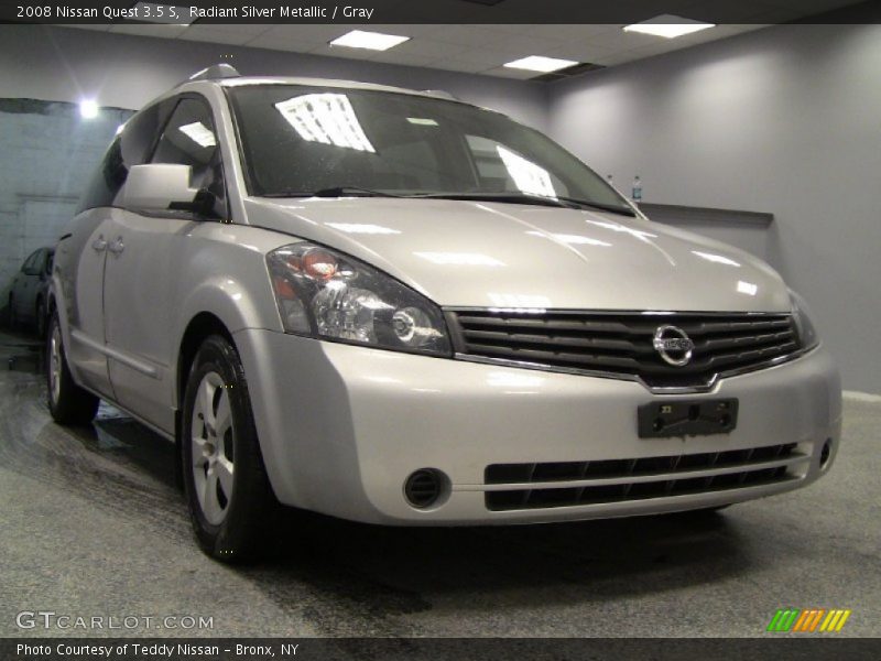 Radiant Silver Metallic / Gray 2008 Nissan Quest 3.5 S