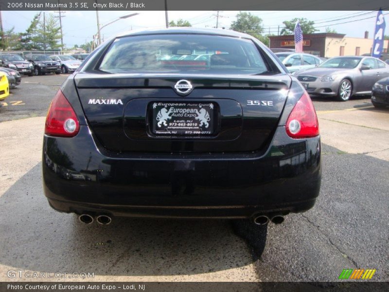 Onyx Black / Black 2006 Nissan Maxima 3.5 SE