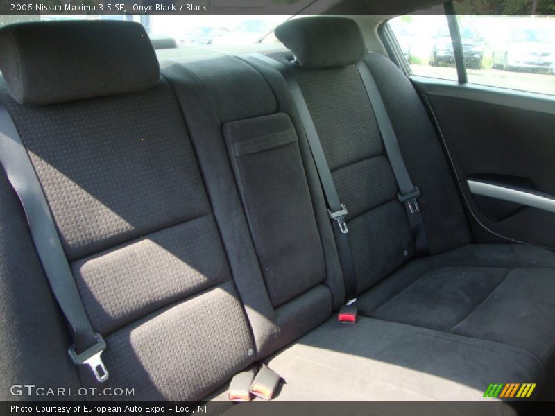 Onyx Black / Black 2006 Nissan Maxima 3.5 SE