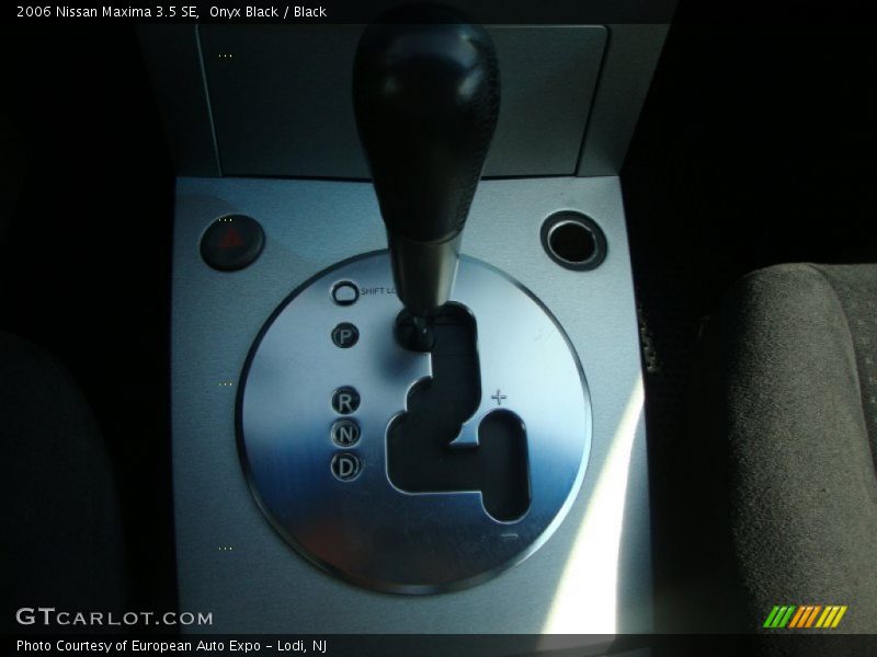 Onyx Black / Black 2006 Nissan Maxima 3.5 SE