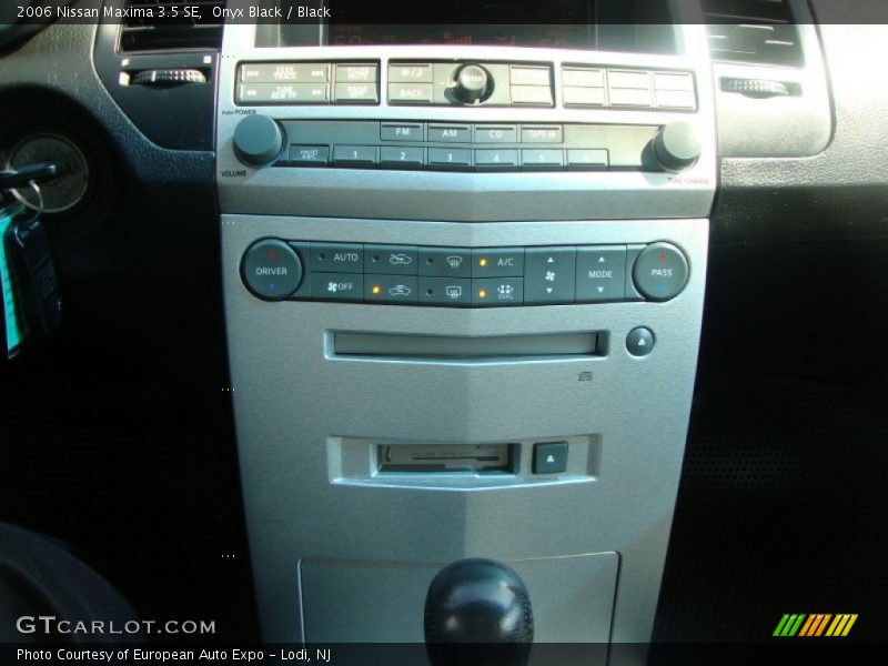 Onyx Black / Black 2006 Nissan Maxima 3.5 SE