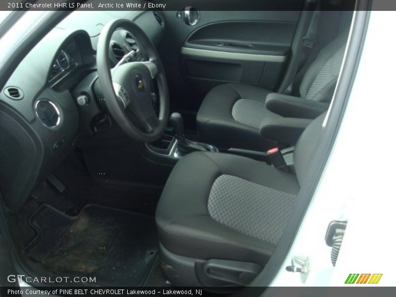 Arctic Ice White / Ebony 2011 Chevrolet HHR LS Panel