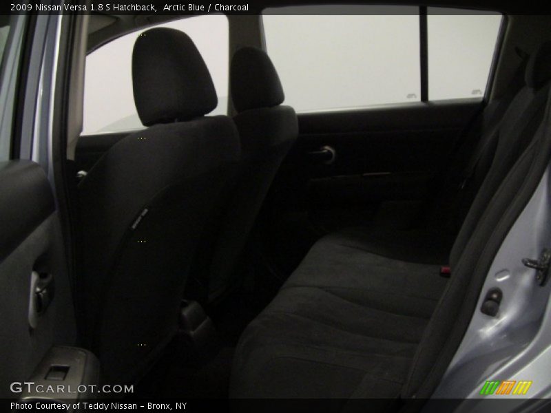 Arctic Blue / Charcoal 2009 Nissan Versa 1.8 S Hatchback