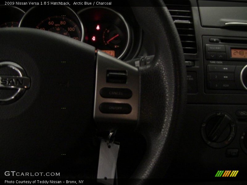 Arctic Blue / Charcoal 2009 Nissan Versa 1.8 S Hatchback