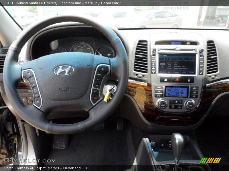 Phantom Black Metallic / Cocoa Black 2011 Hyundai Santa Fe Limited