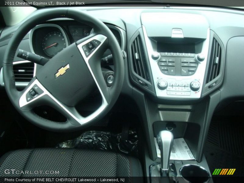 Black / Jet Black 2011 Chevrolet Equinox LT