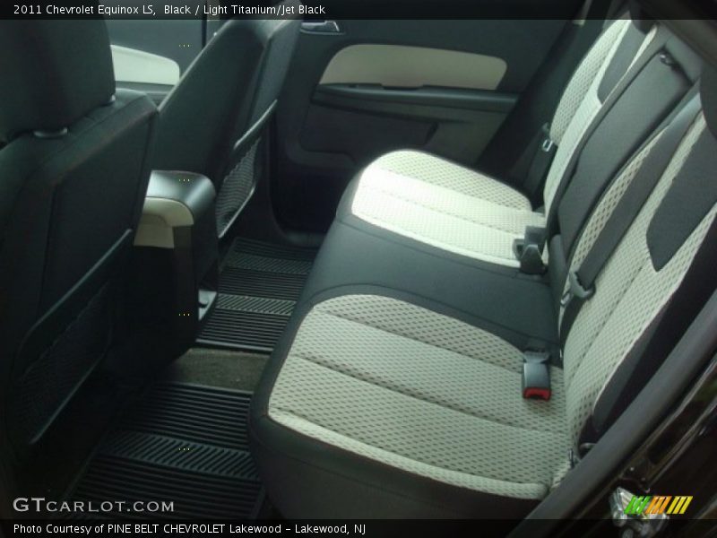 Black / Light Titanium/Jet Black 2011 Chevrolet Equinox LS