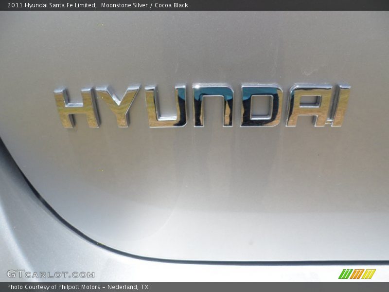 Moonstone Silver / Cocoa Black 2011 Hyundai Santa Fe Limited