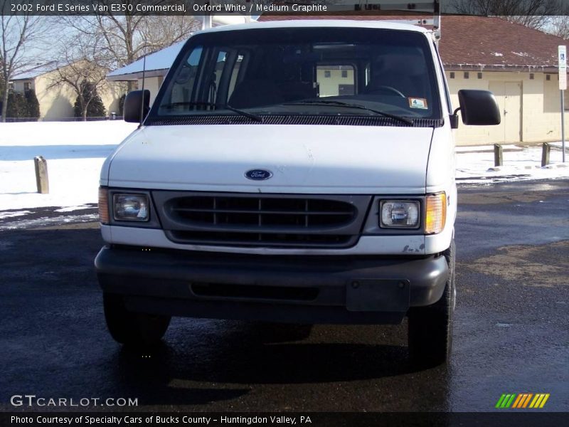 Oxford White / Medium Graphite 2002 Ford E Series Van E350 Commercial