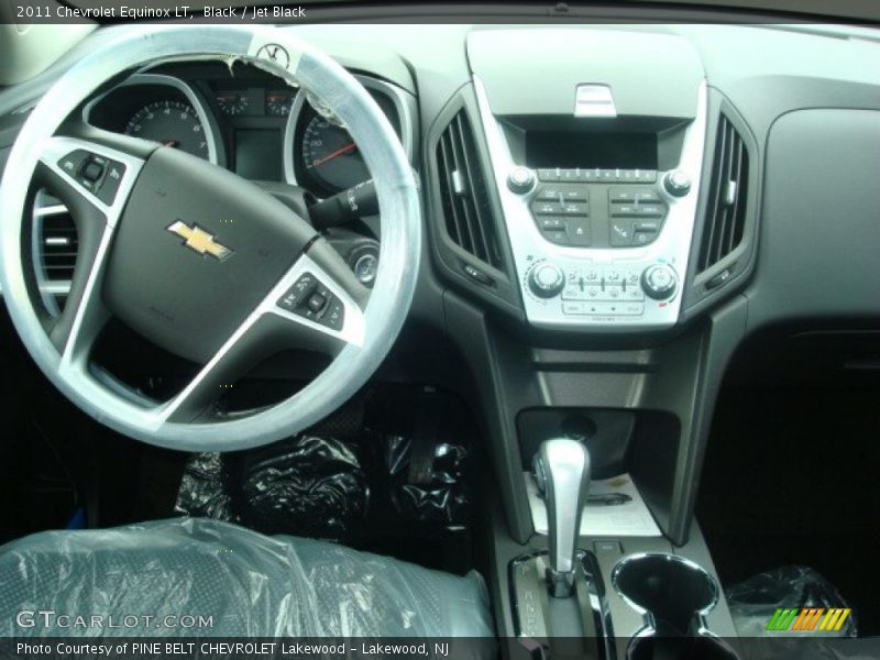 Black / Jet Black 2011 Chevrolet Equinox LT