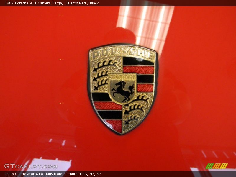 Guards Red / Black 1982 Porsche 911 Carrera Targa