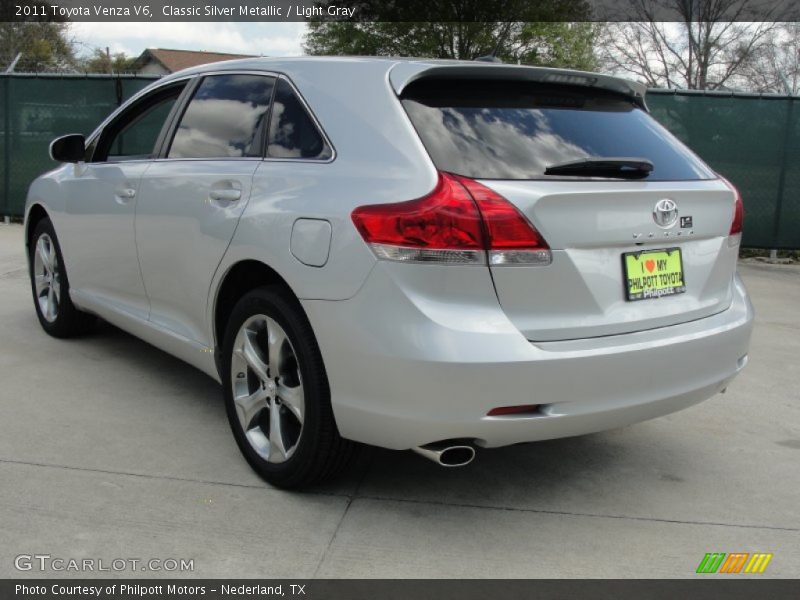 Classic Silver Metallic / Light Gray 2011 Toyota Venza V6