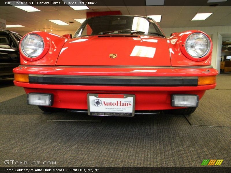 Guards Red / Black 1982 Porsche 911 Carrera Targa