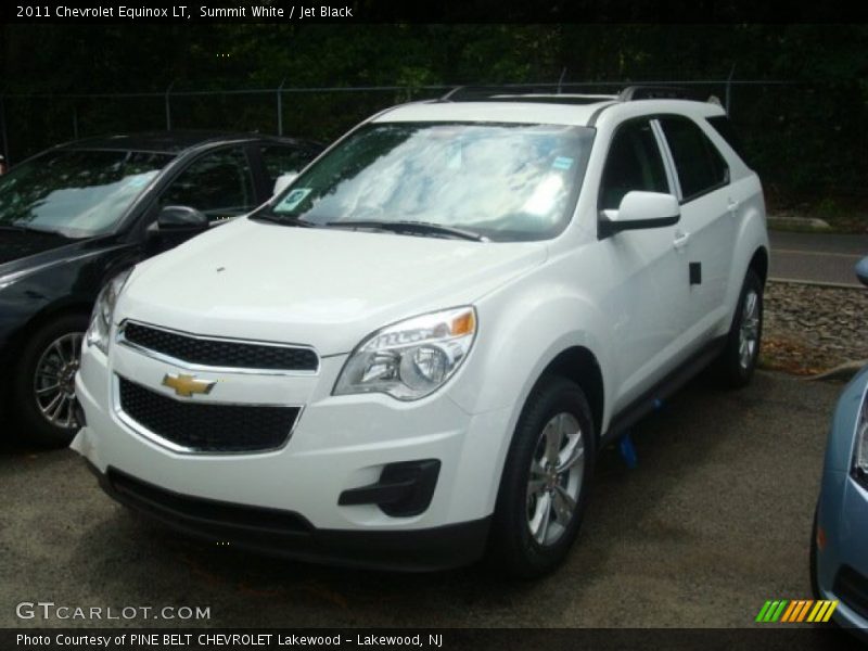 Summit White / Jet Black 2011 Chevrolet Equinox LT