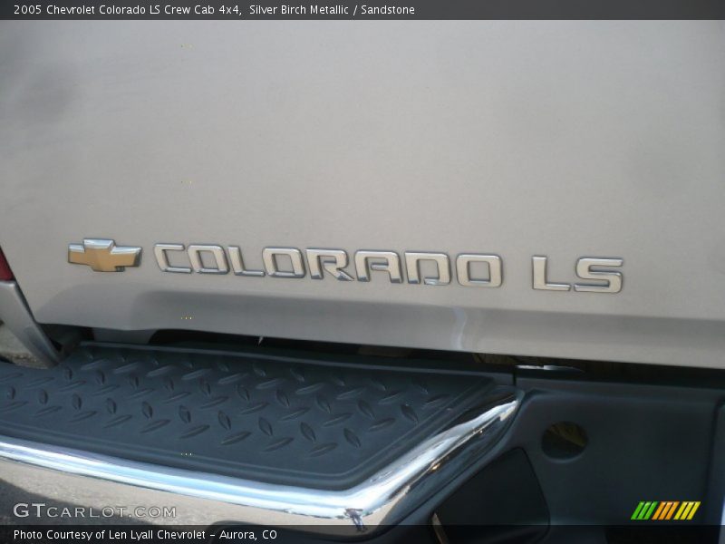  2005 Colorado LS Crew Cab 4x4 Logo