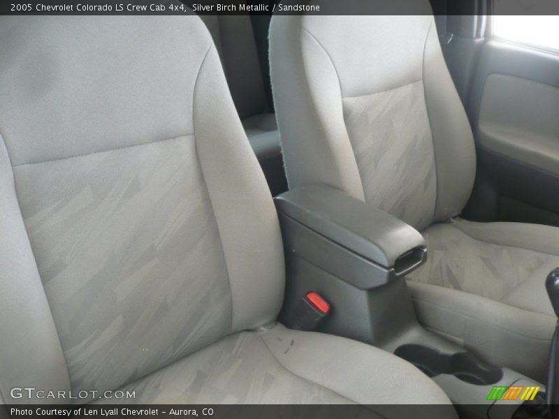 Silver Birch Metallic / Sandstone 2005 Chevrolet Colorado LS Crew Cab 4x4